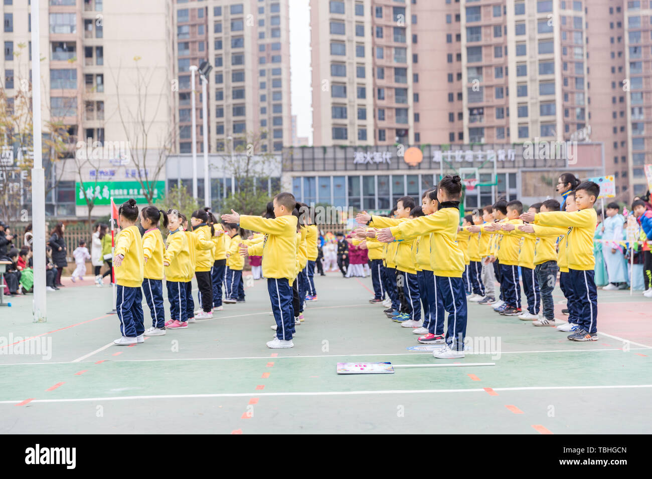 Primary School Winter Games Stock Photo Alamy