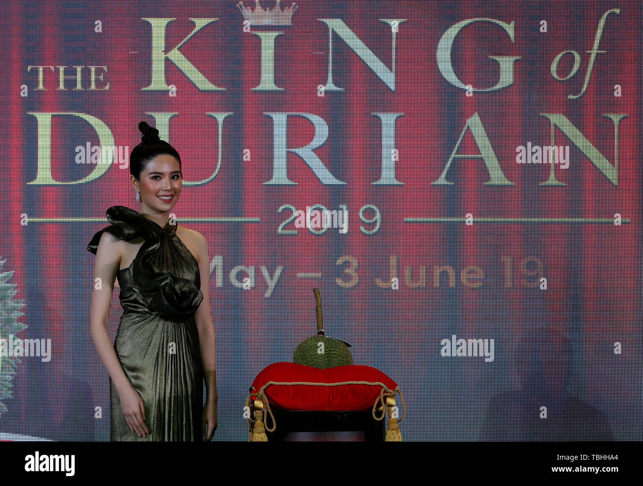 500 baht hi-res stock photography and images - Alamy