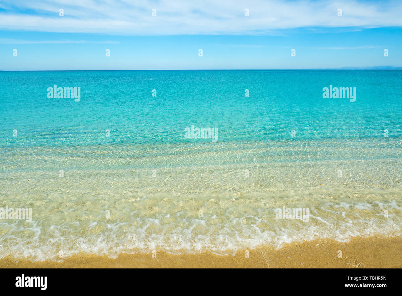 Sand pebbles beach turquoise hi-res stock photography and images - Alamy