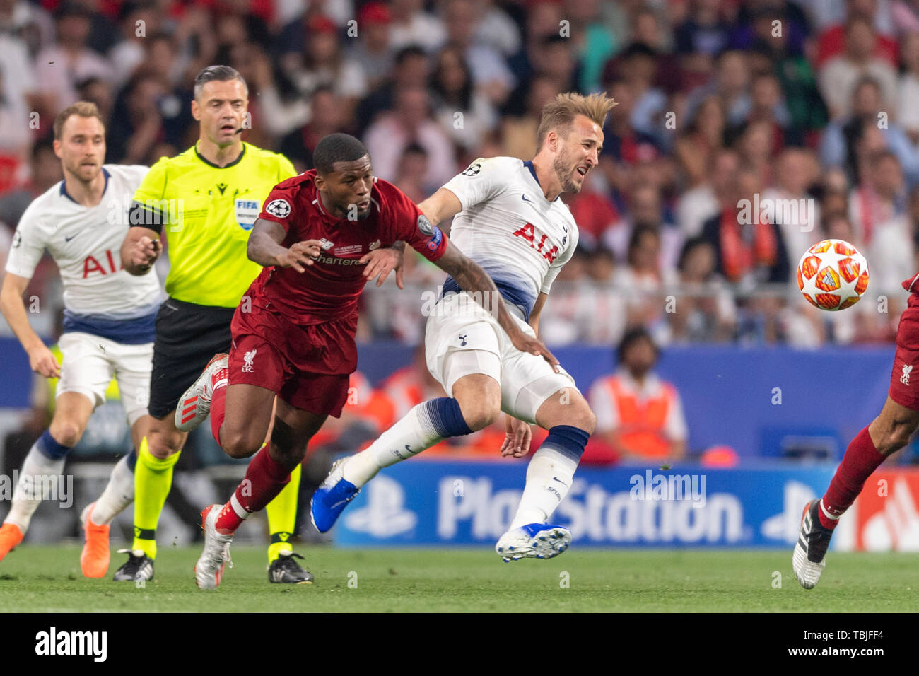 Harry Kane (Tottenham Hotspur F.C.) Georginio Wijnaldum (Liverpool FC)   during the UEFA  Champions League Final match between Tottenham 0-2 Liverpool FC  at Estadio Metropolitano in Madrid, Spain, June 1, 2019. (Photo by Maurizio Borsari/AFLO) Stock Photo