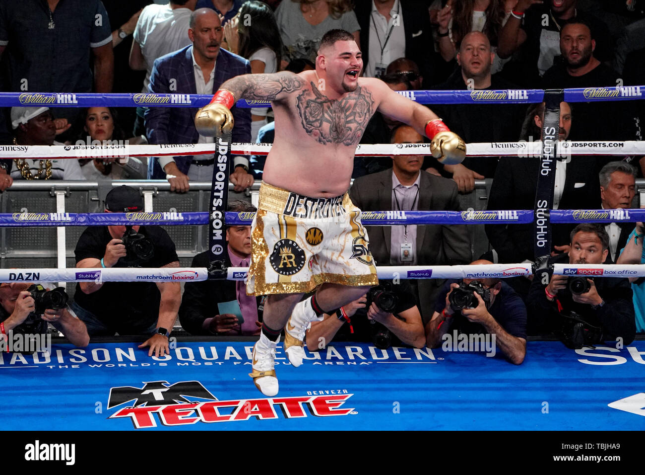 Andy ruiz hi-res stock photography and images