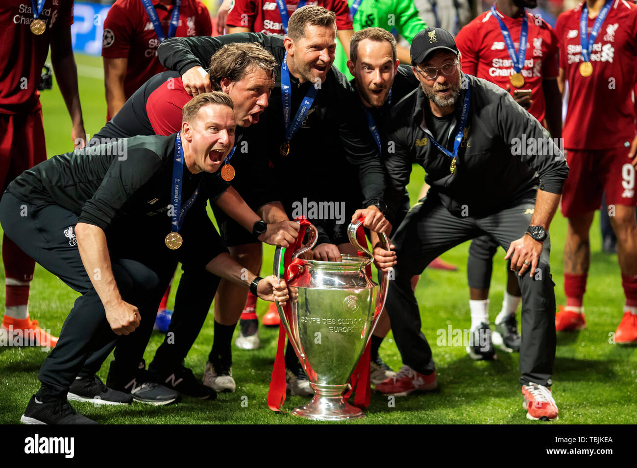 Madrid, Spain. 02nd June, 2019. UEFA Champions League Final, Tottenham  Hotspur versus Liverpool FC; DLiverpool Manager Jurgen Klopp and background  staff celebrate with the UEFA Champions League trophy Credit: Action Plus  Sports