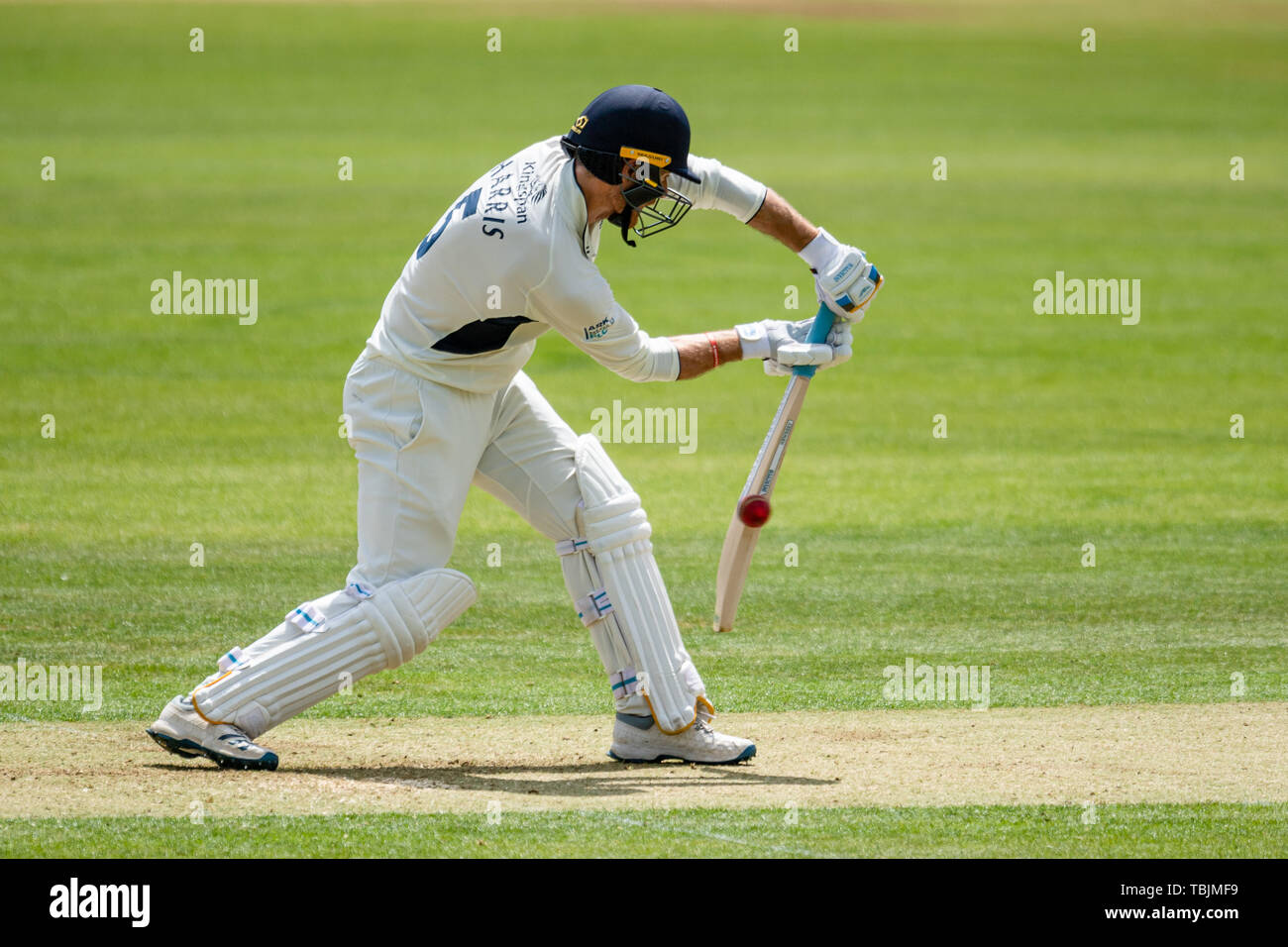 London, UK. 02th Jun, 2019. during Specsavers County Championship match between Middlesex vs Sussex at The Lords Cricket Ground on Sunday, June 02, 2019 in London England. (Editorial use only, license required for commercial use. No use in betting, games or a single club/league/player publications.) Credit: Taka G Wu/Alamy Live News Stock Photo