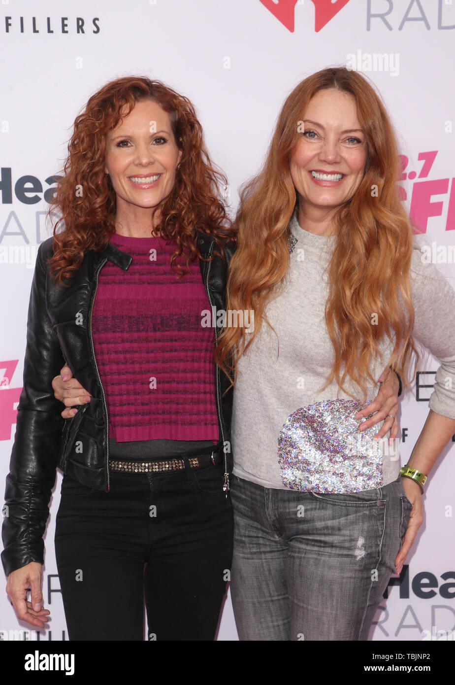 Robyn lively and lori lively hi-res stock photography and images - Alamy