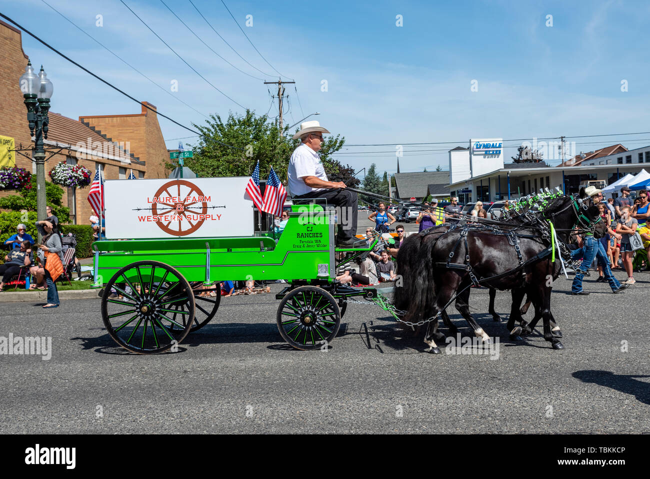 Horse drawn farm equipment hires stock photography and images Alamy