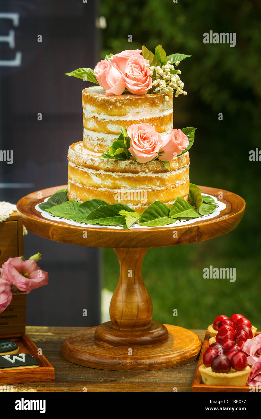 Customized cake hi-res stock photography and images - Alamy