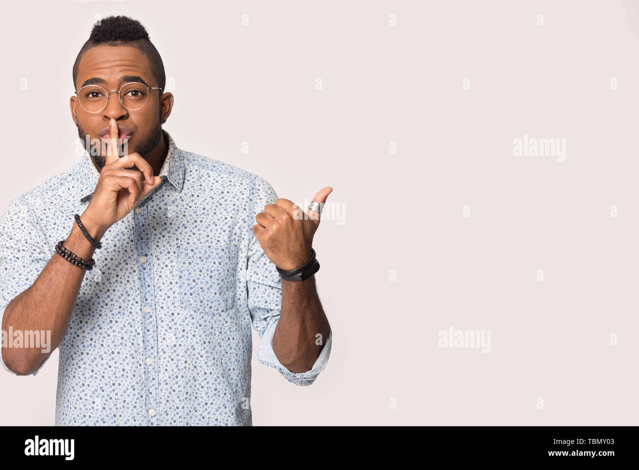 Happy black man hi-res stock photography and images - Alamy
