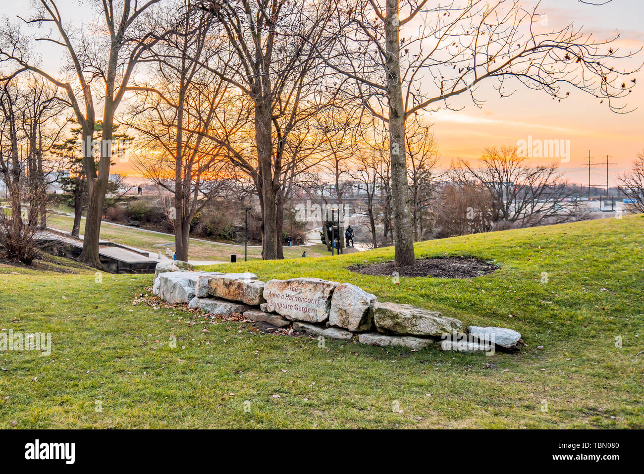 Cube Sculpture High Resolution Stock Photography and Images Alamy