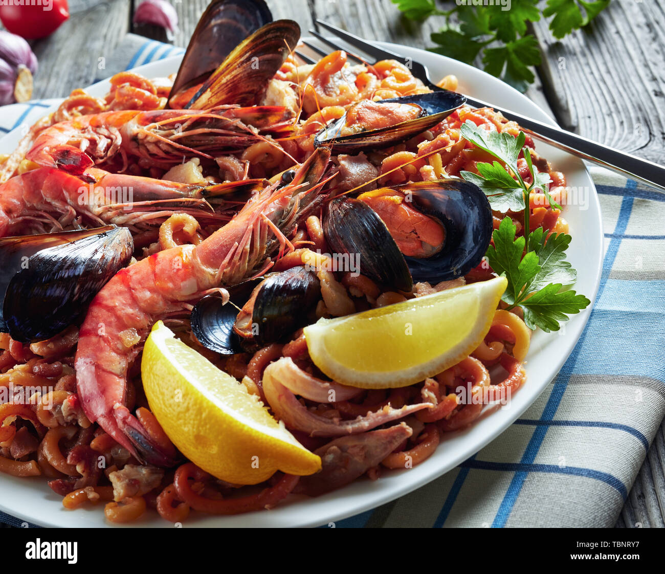 Authentic Spanish Seafood Fideuà Recipe from Valencia - Spain on a Fork