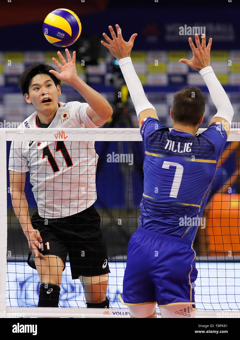 Novi Sad, Serbia. 2nd June, 2019. Japan's Yuji Nishida (L) spikes