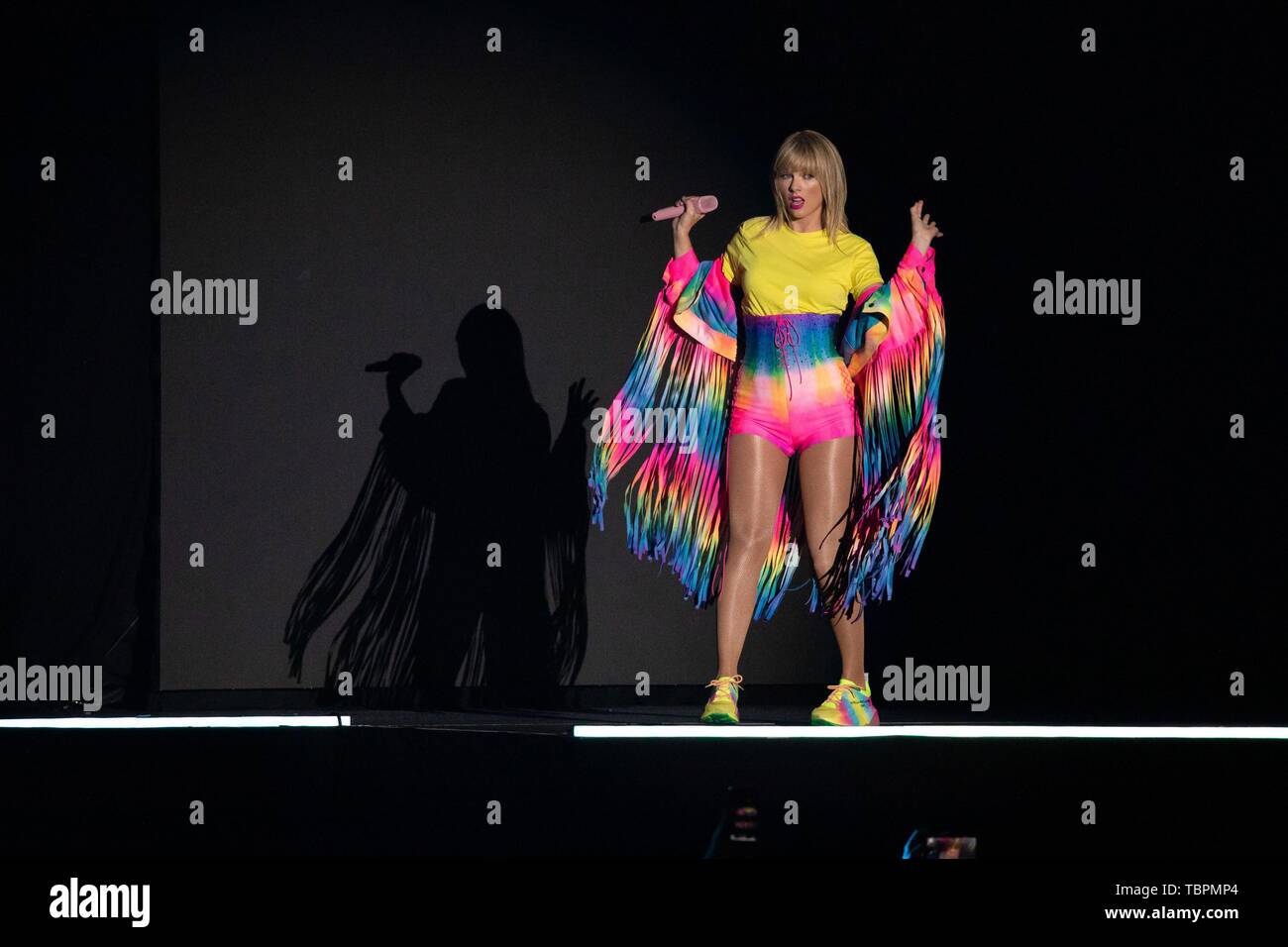 Los Angeles Ca Usa 1st June 2019 Taylor Swift On Stage