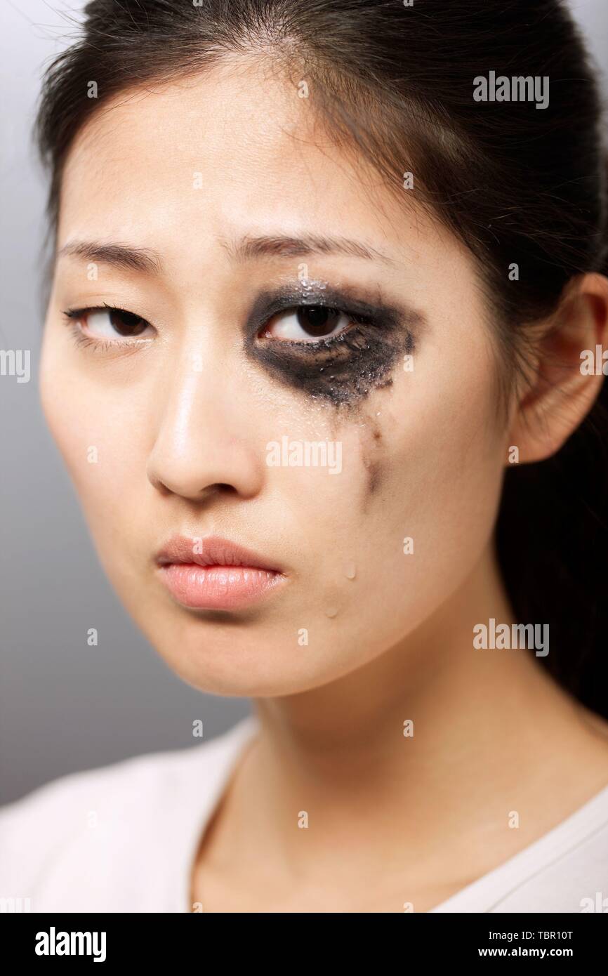 Sad face expression asian hi-res stock photography and images - Alamy