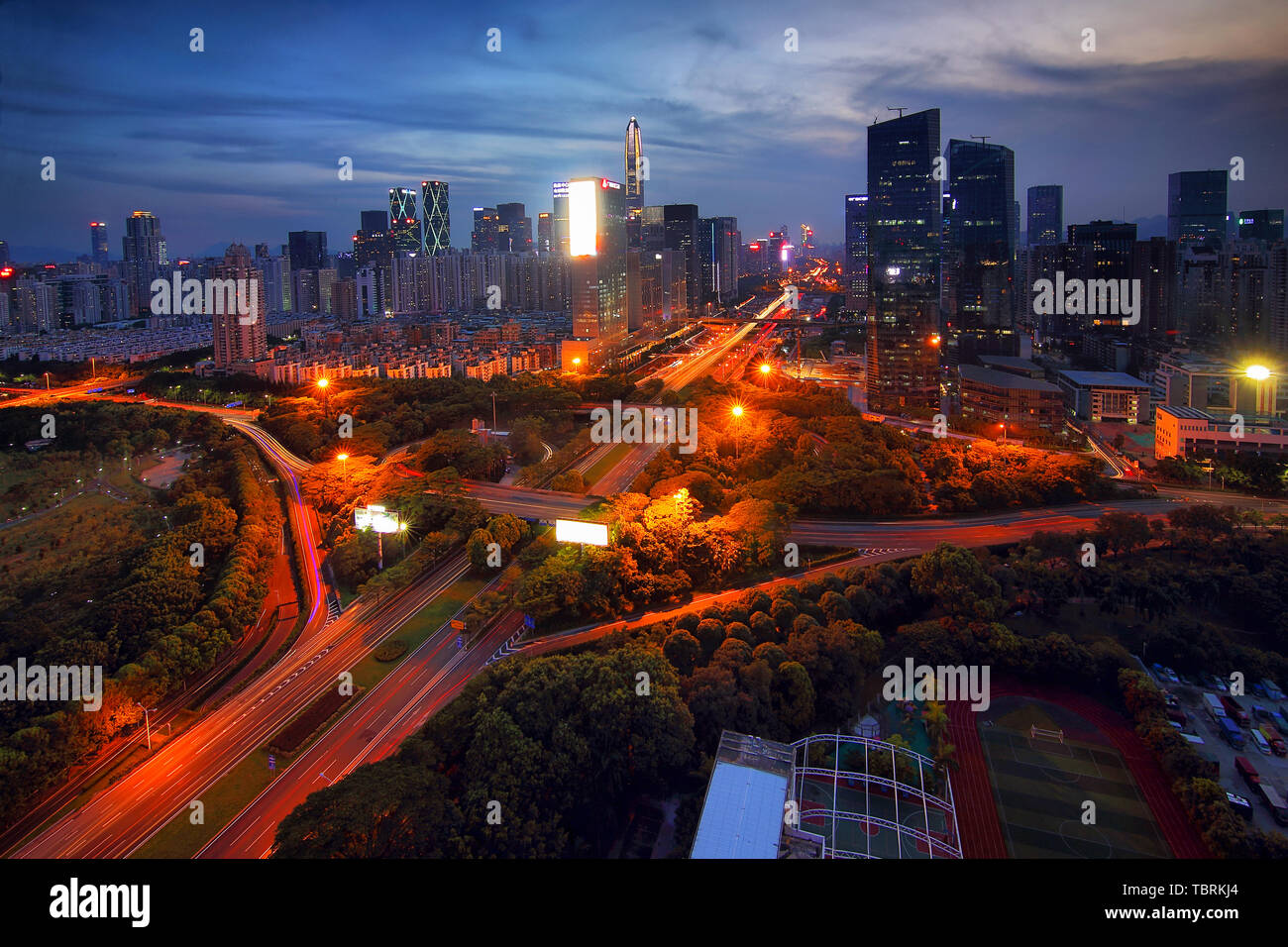 Urban scenery and night scenery hi-res stock photography and images - Alamy