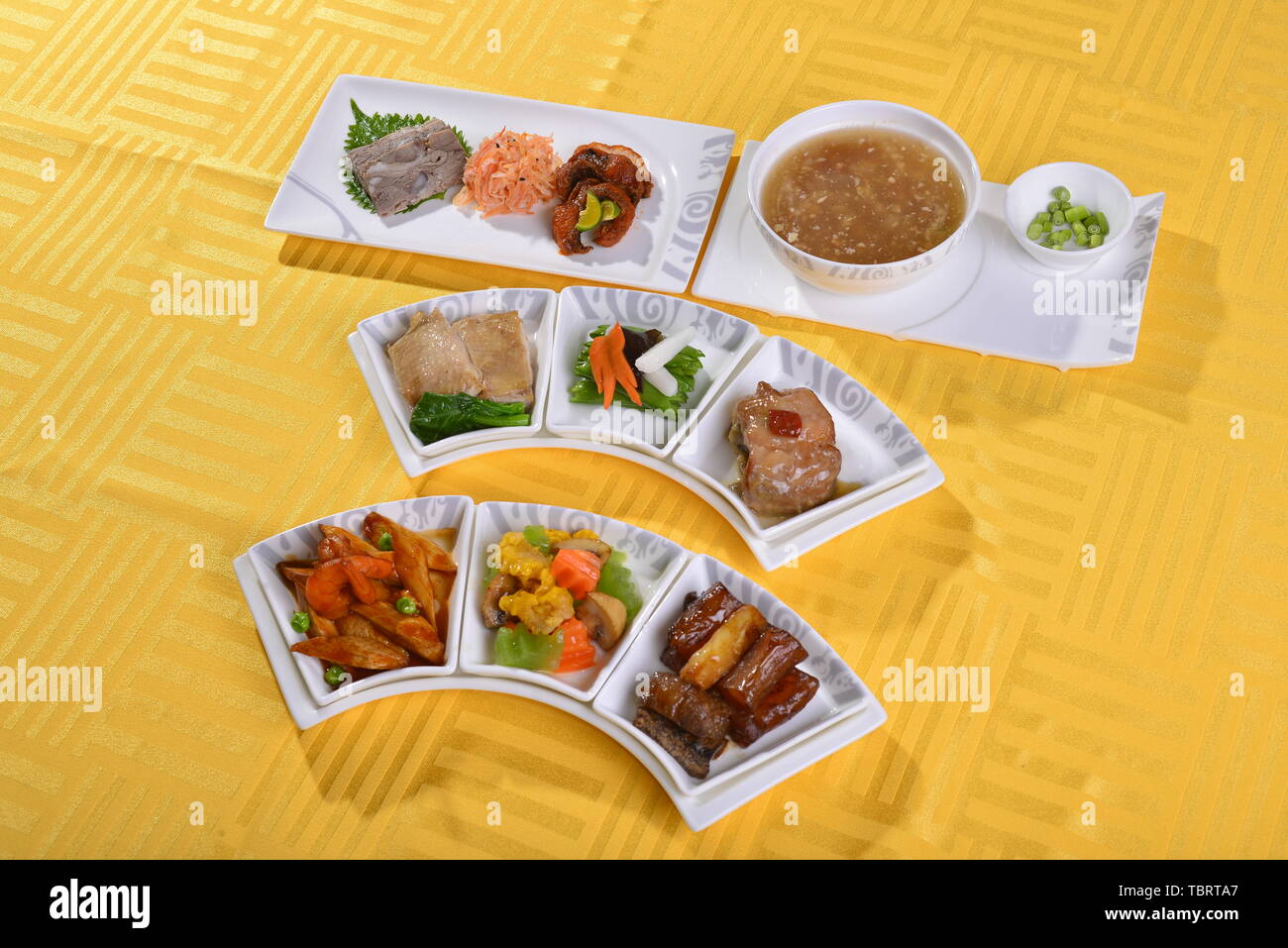 Food bowls chicken meals healthy. No one cooks delicious lunch. Dinner board with nutrients, vegetables, refreshments. Diet. Wooden noodles delicious background background traditional meat hot sauce sauce with table nutrients Shaanxi cuisine hot dishes meatballs fried meat specialty dishes local cuisine Stock Photo