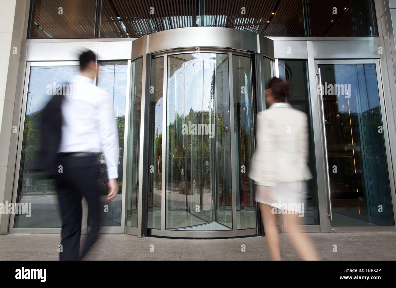 Two people walking back view hi-res stock photography and images - Alamy