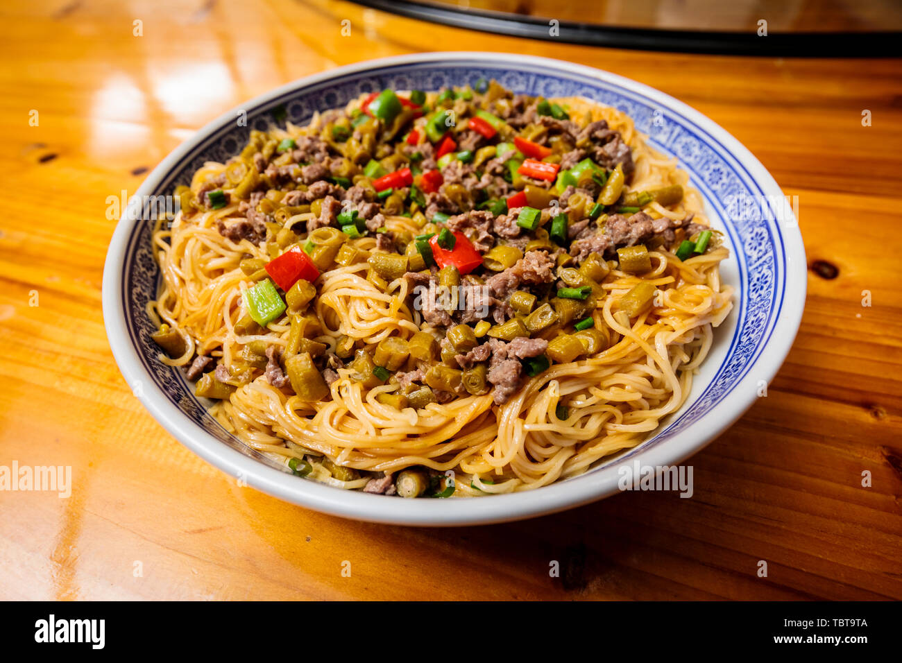 Cuisine in Lianzhou, Guangdong, China - Cutting Powder Stock Photo - Alamy
