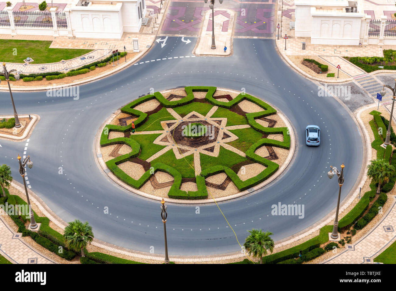 Top view of a roundabout on the road in Abu Dhabi, UAE Stock Photo Alamy