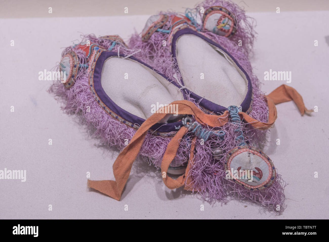 Chinese embroidered shoes in the Qing Dynasty Stock Photo Alamy