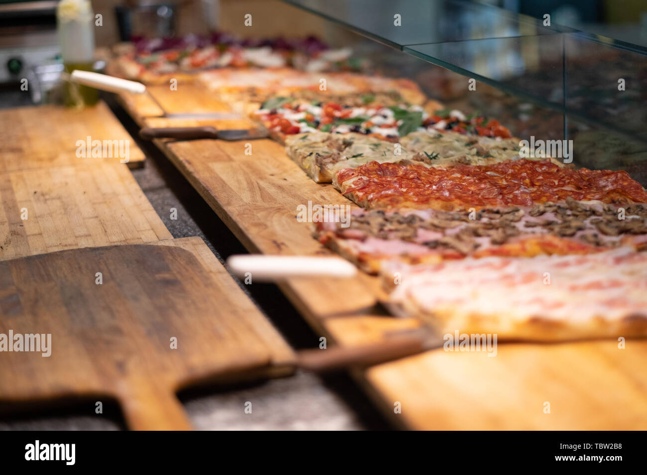 Roman style pizza in pala , high idration , sell by the slice in a