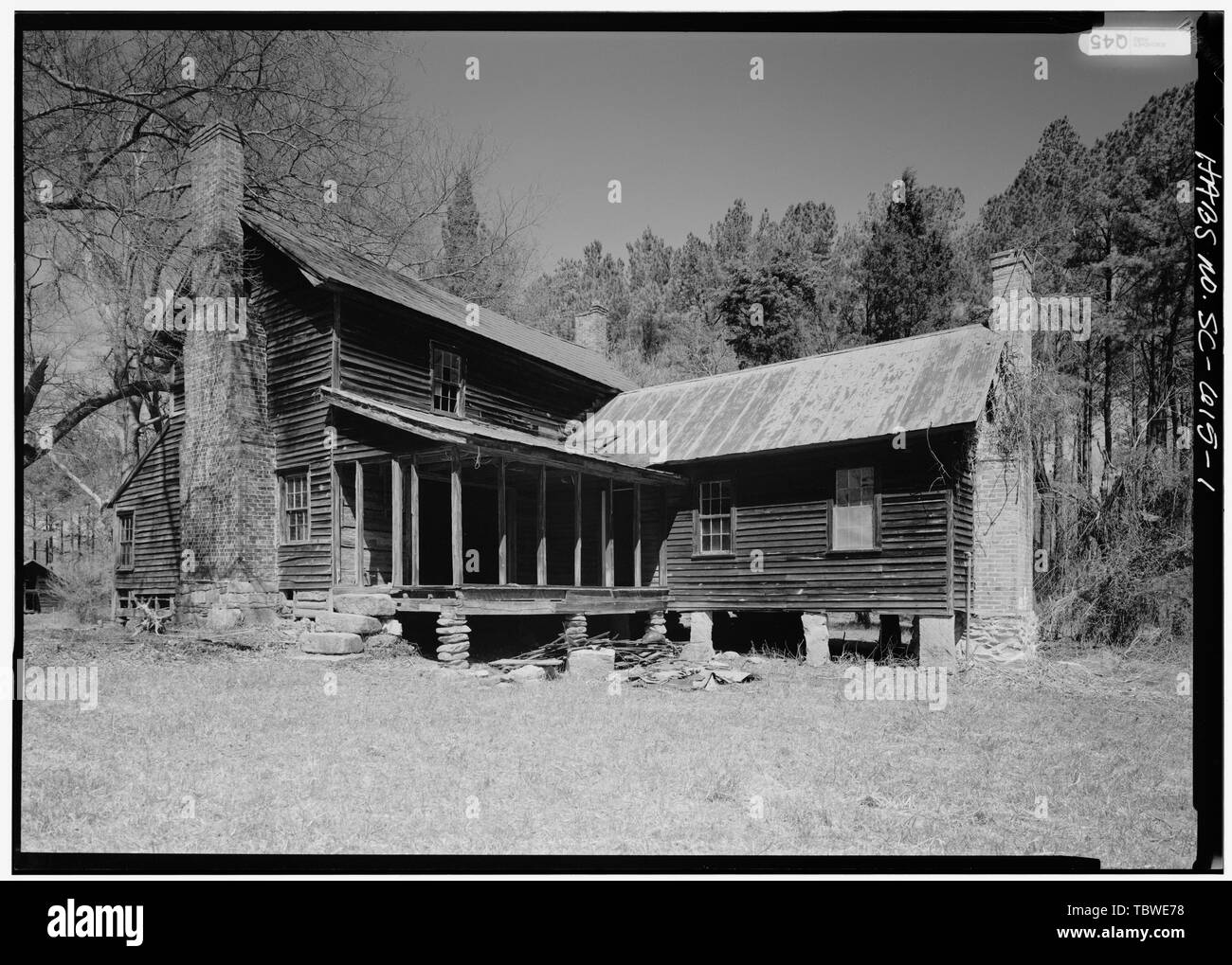 MAIN HOUSE, EAST (FRONT) AND SOUTH SIDE ELEVATIONS, LOOKING NORTHWEST Williams Place, Main House