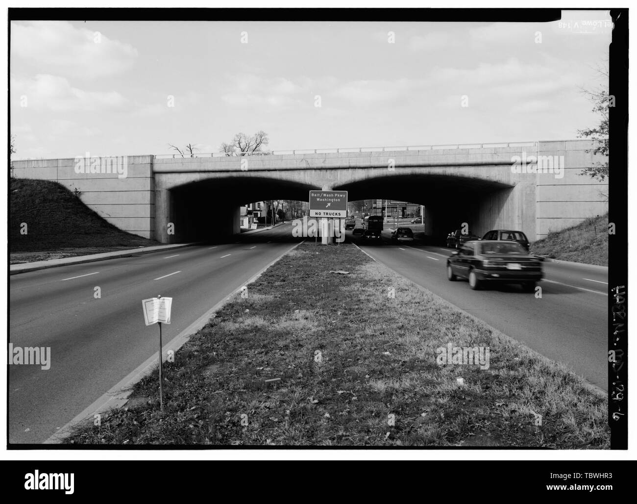 MARYLAND HIGHWAY 202 (LANDOVER ROAD) OVERPASS. VIEW NW. (Lowe 