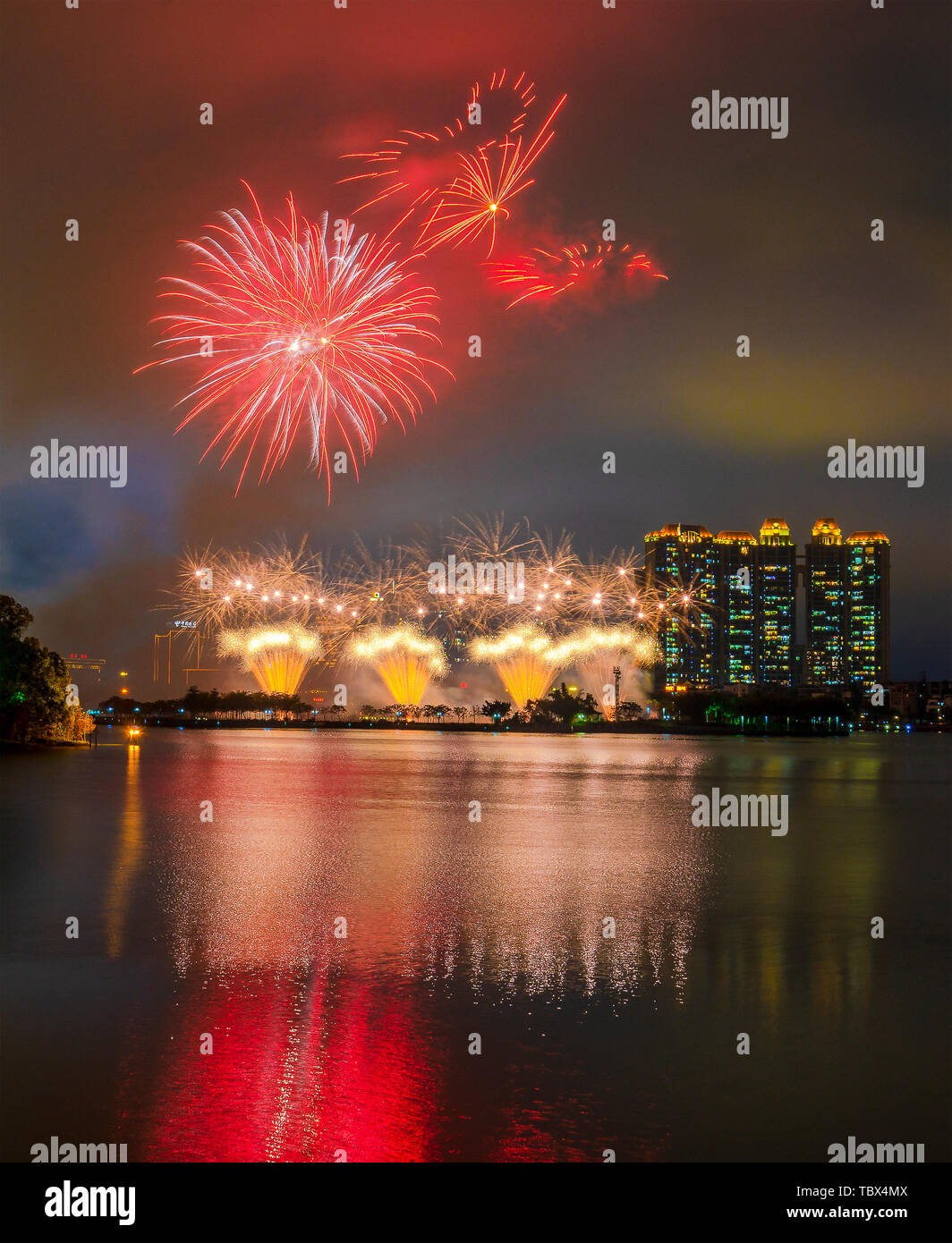 2019 Spring Festival Yangjiang fireworks display Stock Photo - Alamy