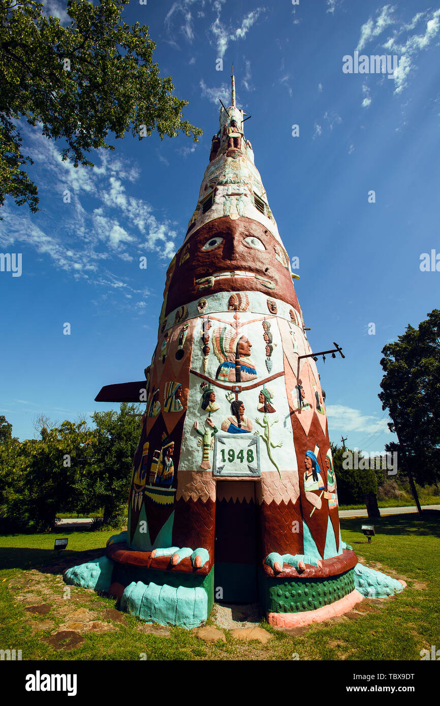 Totem Pole Park World Largest Totem Pole, United States, Route 66, Highway, Totem, Indian Stock