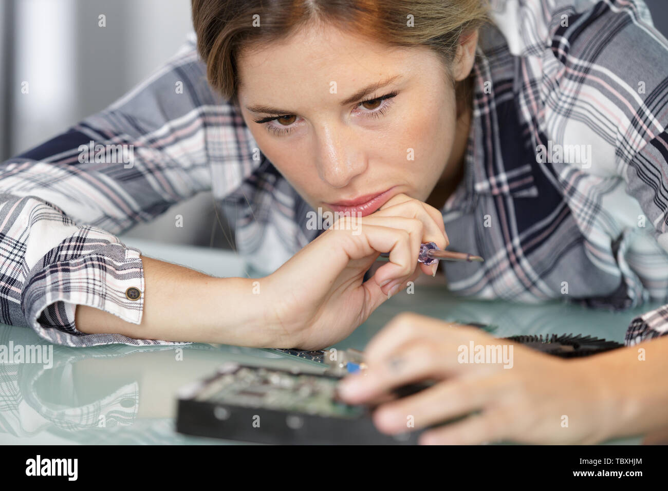 Chip Reper repair of chips Stock Photo - Alamy