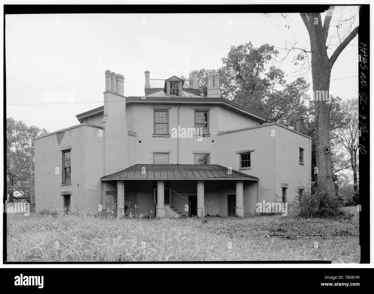 NORTH (REAR) ELEVATION, LOOKING SOUTH Zelotes Holmes House, 619 East