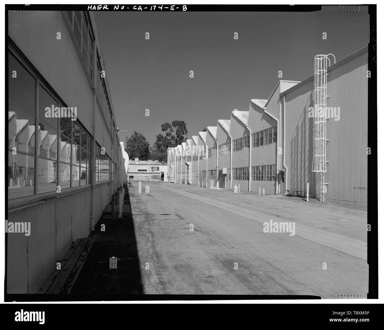 NORTH ELEVATION, EAST END, LOOKING EAST TO ENGINEERING BUILDING. Hughes