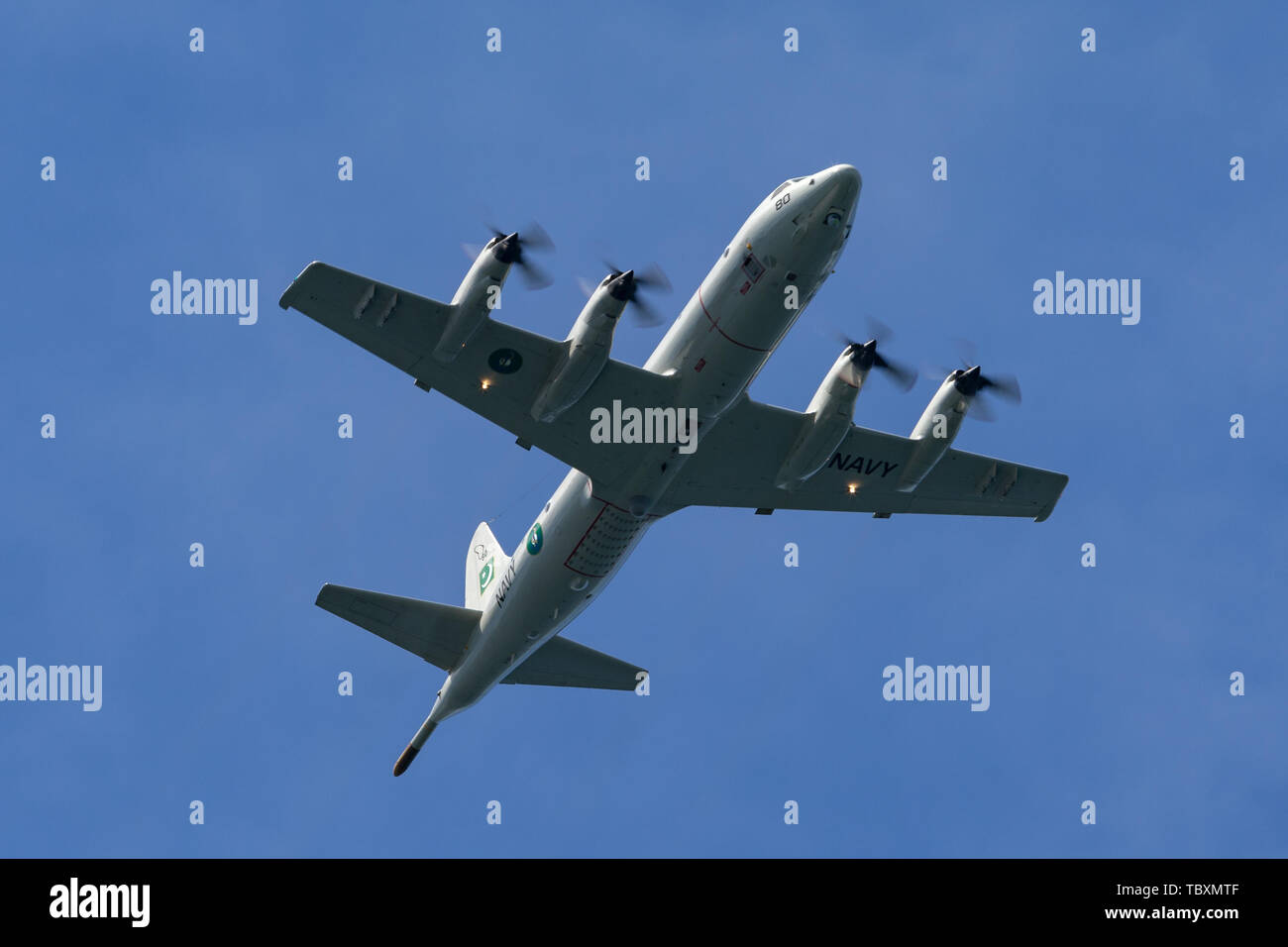 P-3 C