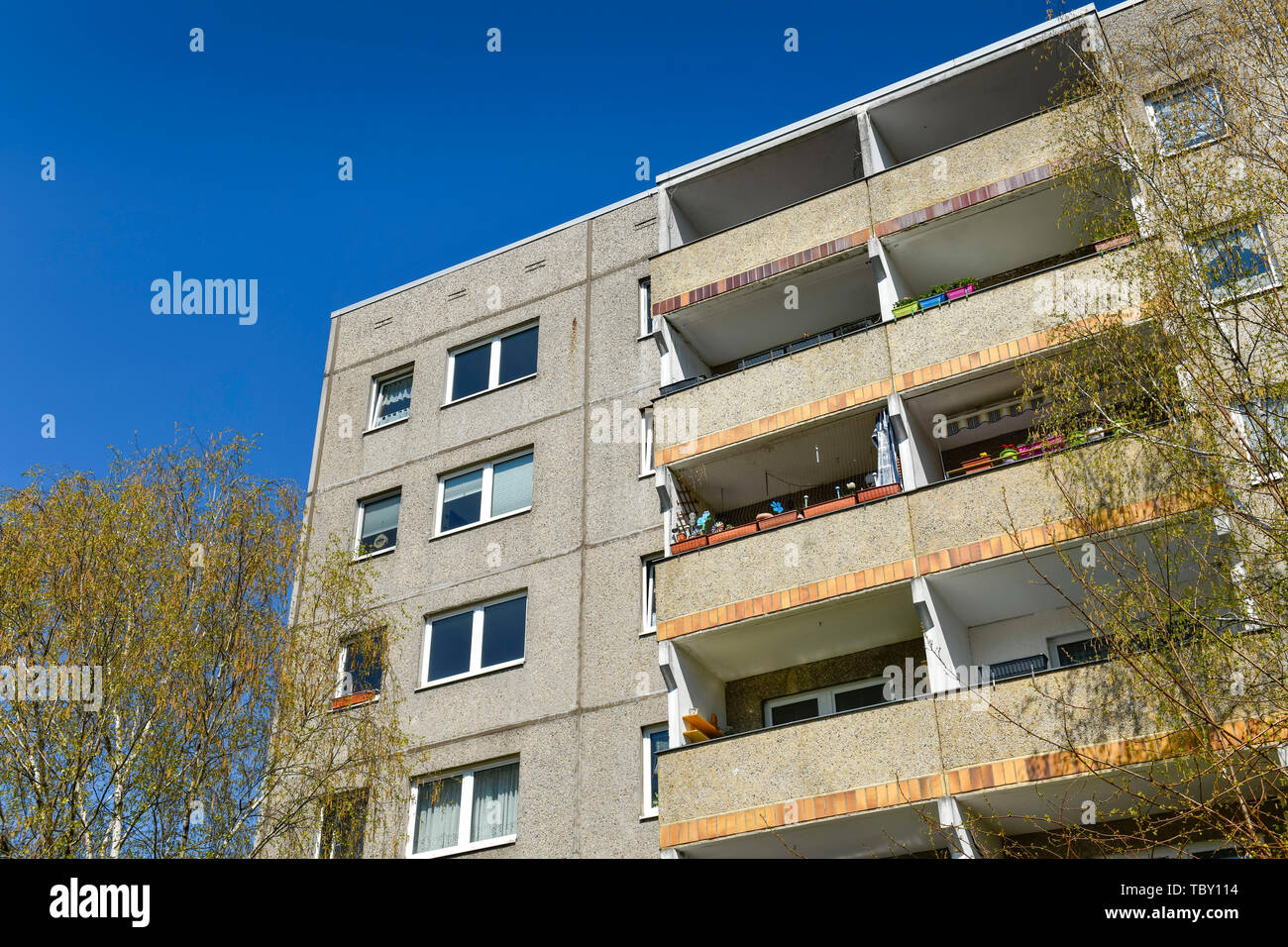 Dwelling house, Venusstrasse, universe quarter, Altglienicke, Treptow-Köpenick, Berlin, Germany, Wohnhaus, Venusstraße, Kosmosviertel, Deutschland Stock Photo