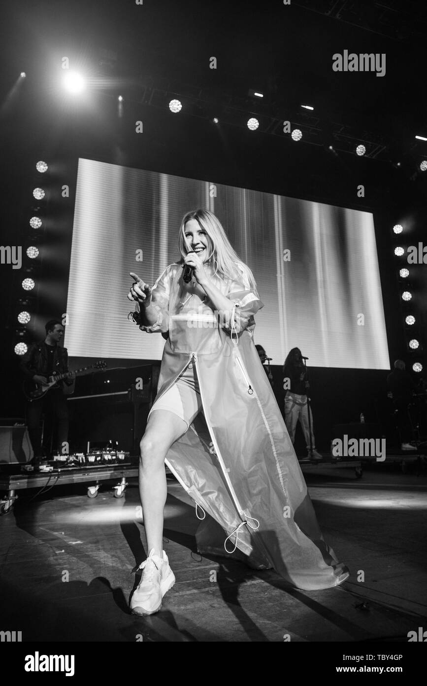 MOUNTAIN VIEW, CALIFORNIA - JUNE 2: Ellie Goulding performs during Wild 94.9's Wazzmatazz at Shoreline Amphitheatre on June 2, 2019 in Mountain View, California. Photo: Chris Tuite/imageSPACE/MediaPunch Stock Photo