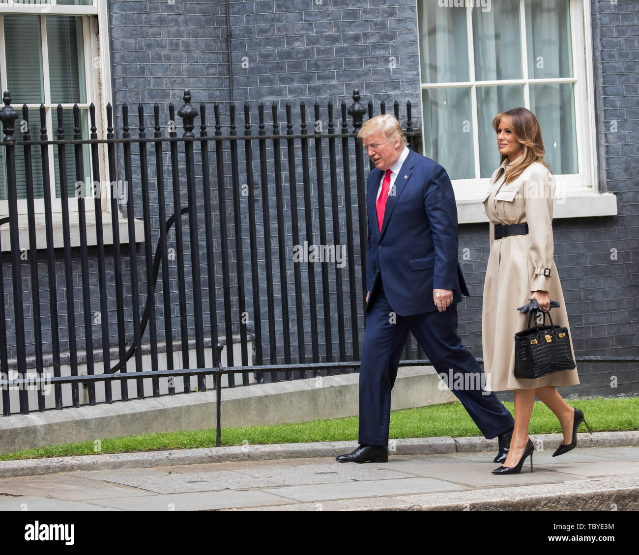 London, UK. 4th June, 2019. President Trump and his wife Melania arrive to meet Theresa May in Downing Street for a lunchtime meeting. Credit: Keith Larby/Alamy Live News Stock Photo