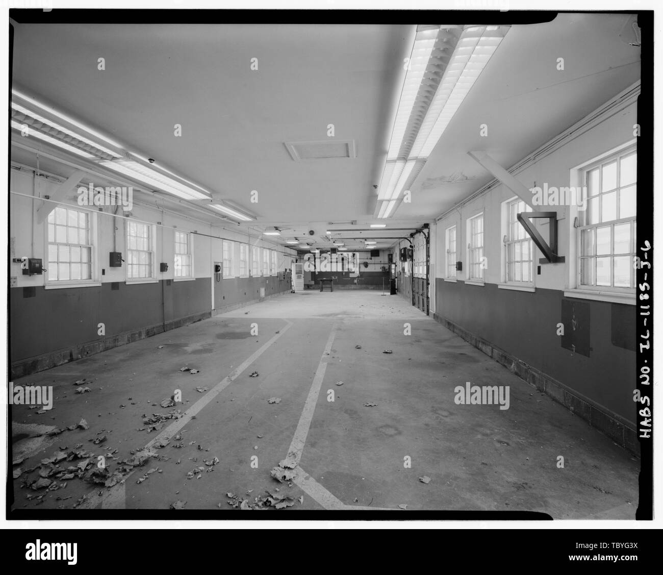 Machine shop and welding room. Chanute Air Force Base, Maintenance