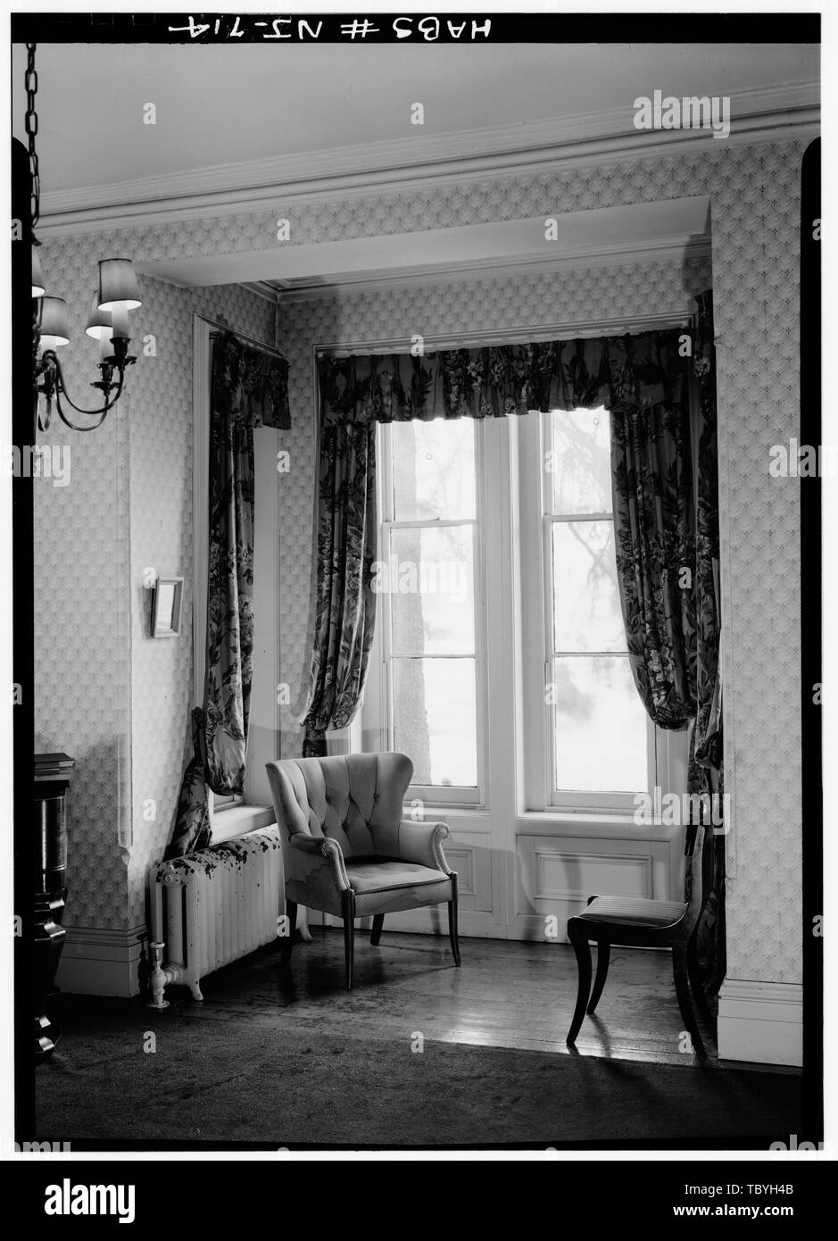 Alcove room Black and White Stock Photos & Images - Alamy