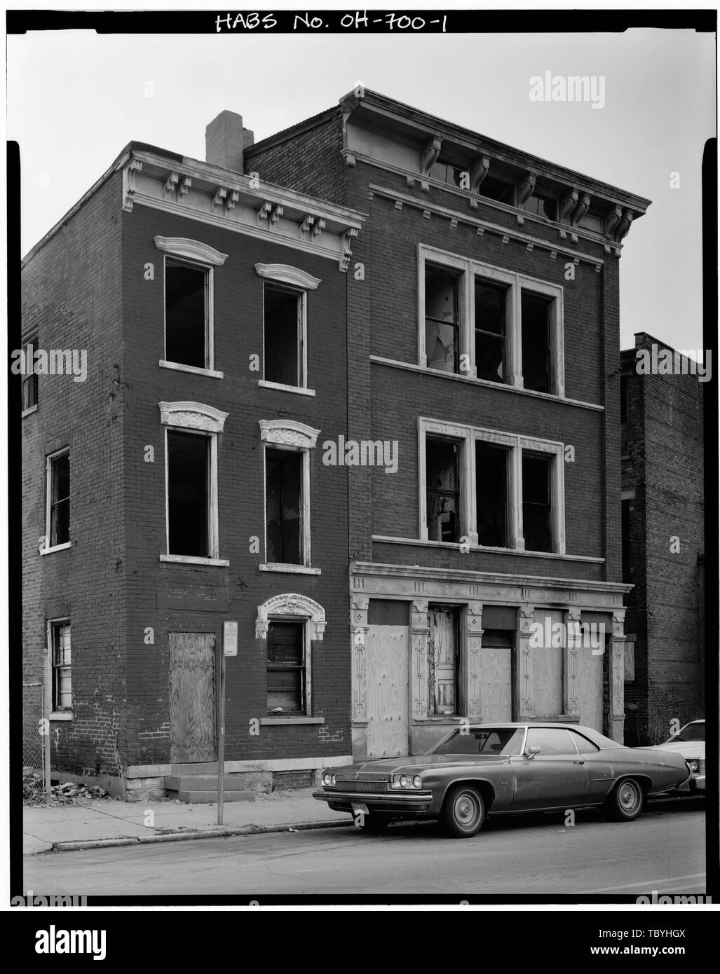 March 26 1982 VIEW NORTHEAST SHOWING SOUTH FRONT ELEVATION LEFT