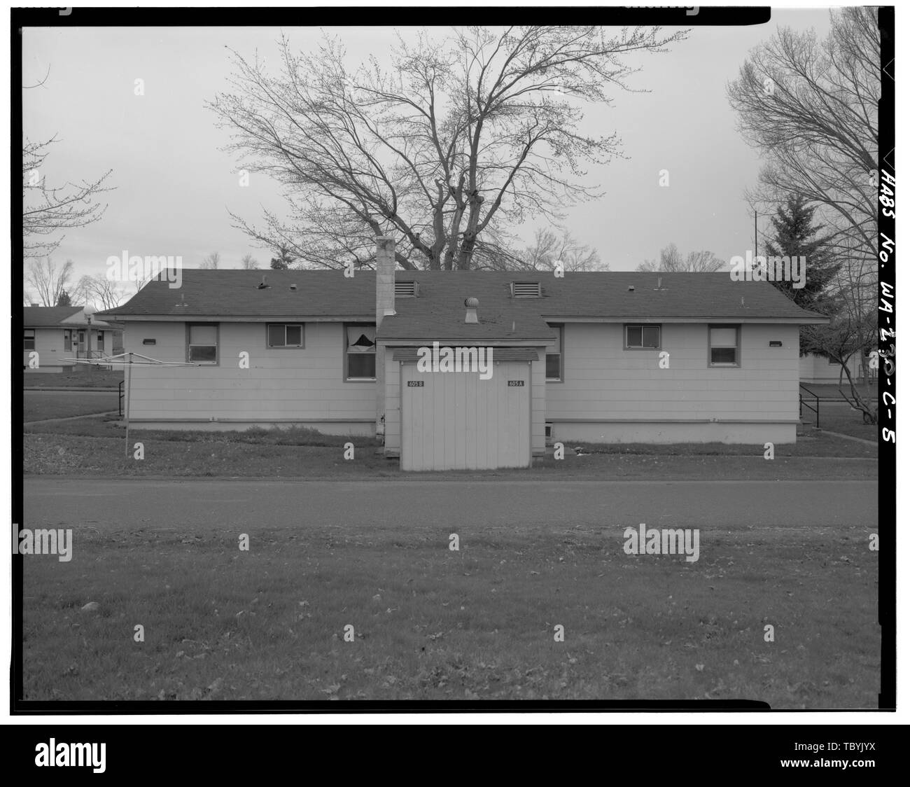 McChord Air Force Base, Lanham Housing 2Bedroom Duplex Type,