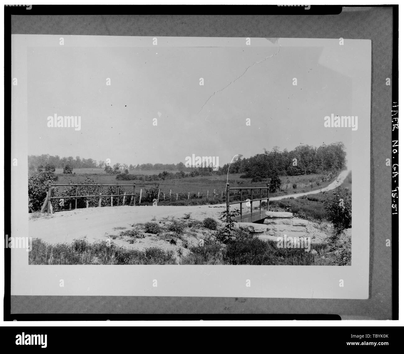 McLEMORE COVE ROAD WITH CULVERT. Chickamauga National Military Park