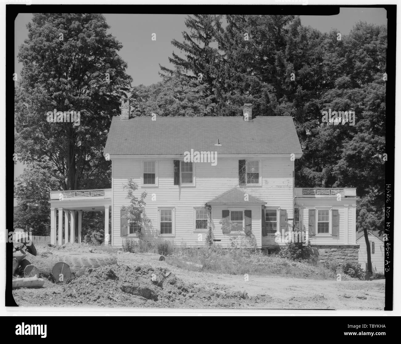 Migel Estate and Farm, W. K. Smith House, Along original Orange Turnpike alignment, .2 mile northeast of intersection of Mombasha and Orange Turnpike, Monroe, Orange County, NY Stock Photo