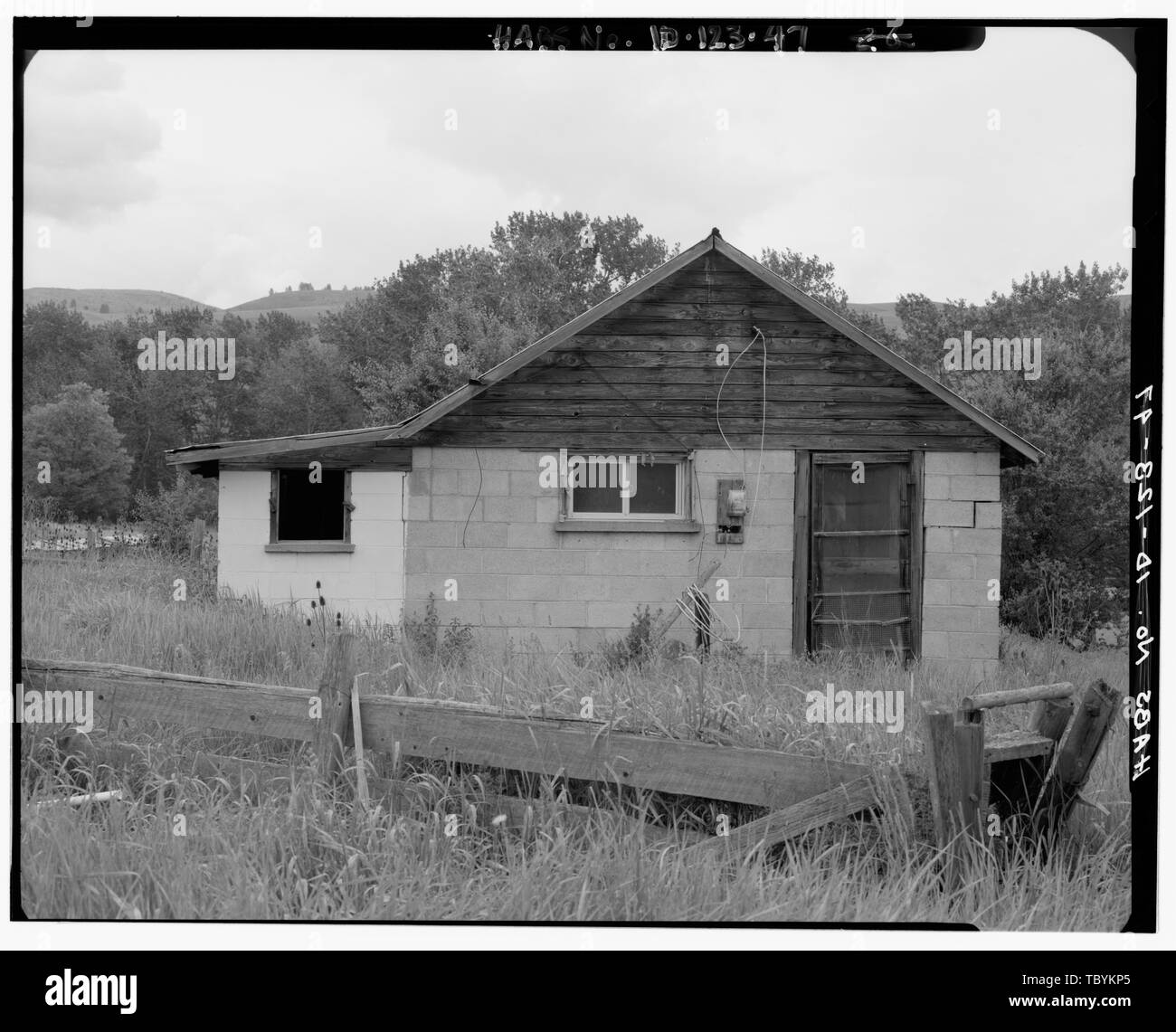 Milking house Black and White Stock Photos & Images Alamy