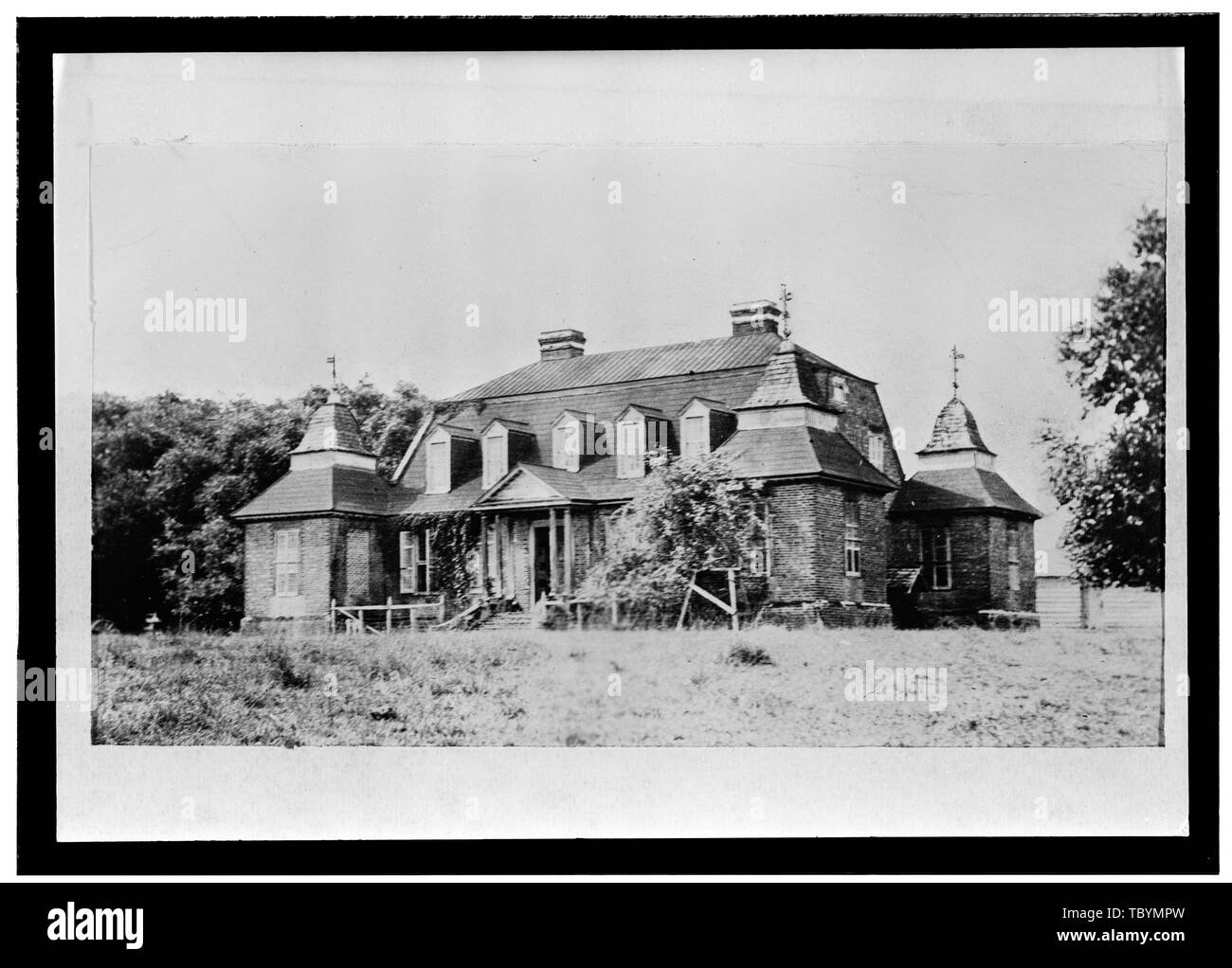 Mulberry Thomas Broughton Plantation House EXTERIOR VIEW Mulberry