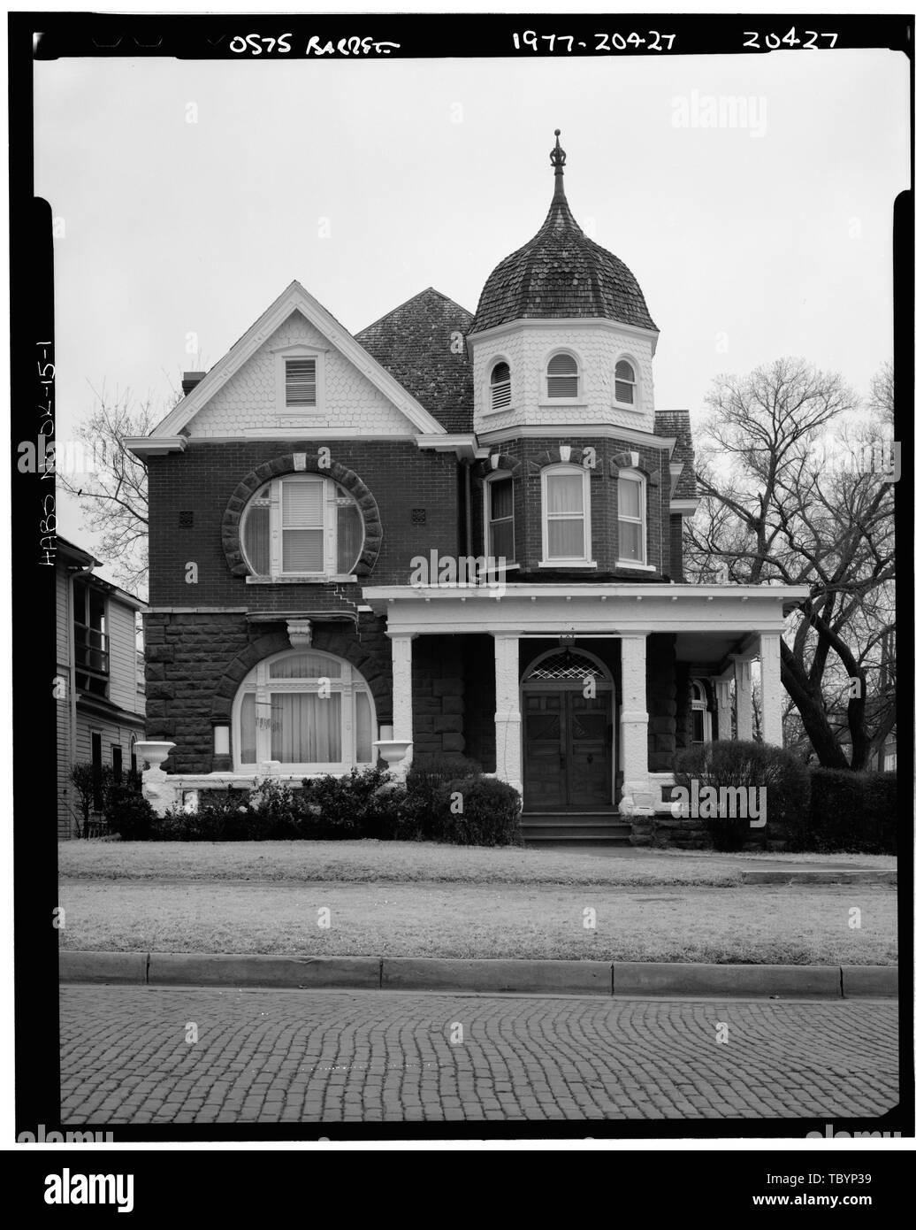 NORTH (FRONT) FACADE P. J. Heilman House, 401 East Cleveland Avenue