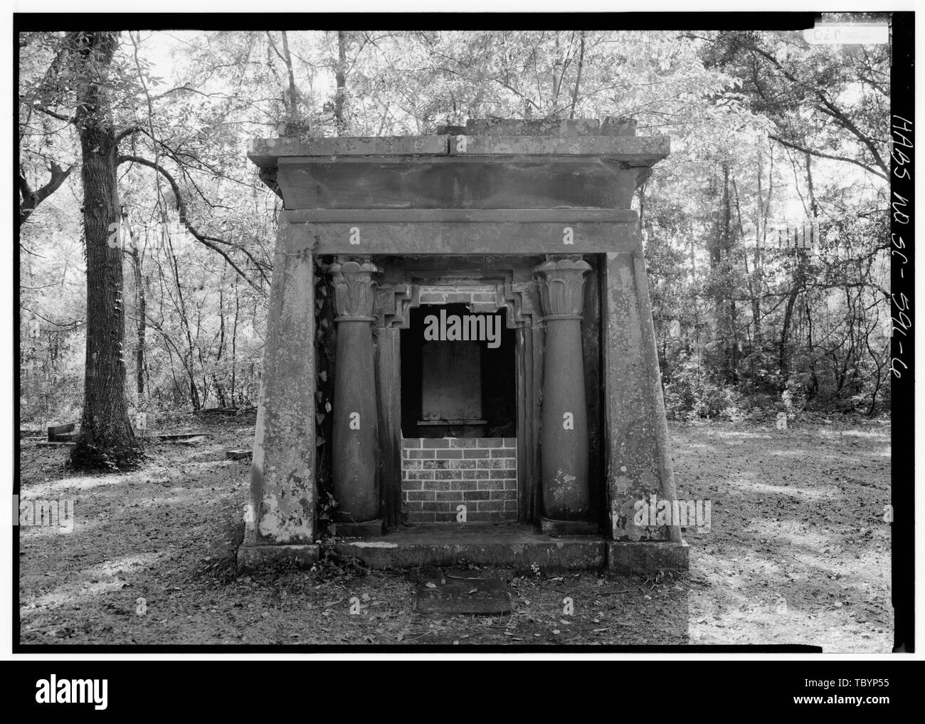 NORTH (FRONT), LOOKING SOUTH, HORIZONTAL FORMAT St. Helena Island