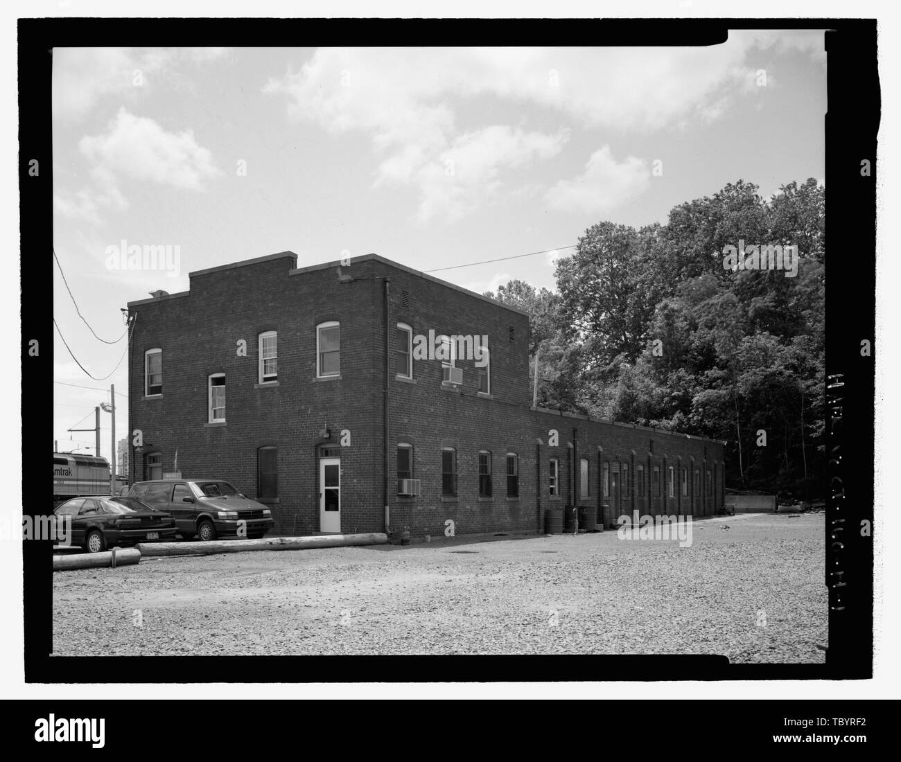NORTH AND WEST ELEVATIONS, CAMERA FACING SOUTH. New Haven Rail Yard