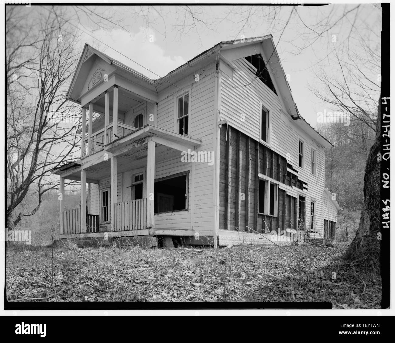 Historic homes residences house houses Black and White Stock Photos ...