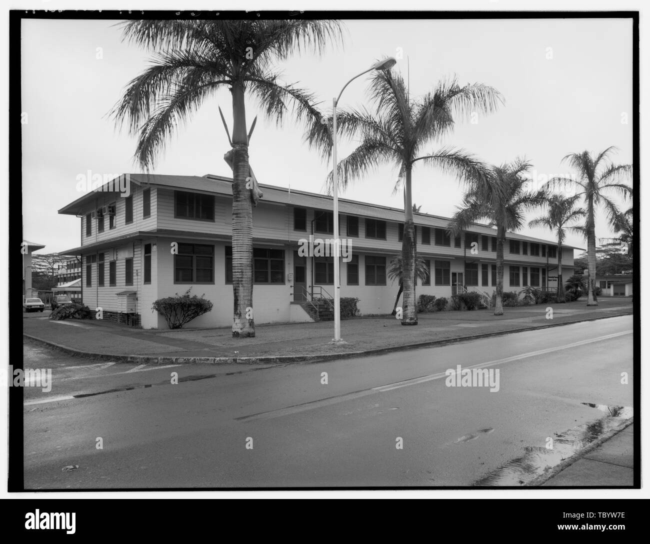 Naval Computer and Telecommunications Area Station, Enlisted Men's Barracks, West corner of Central Street and Midway Drive, Wahiawa, Honolulu County, HI Stock Photo