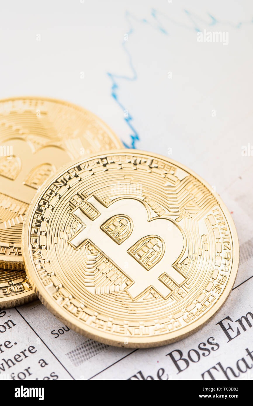 Data digitization hi-res stock photography and images - Page 3 - Alamy