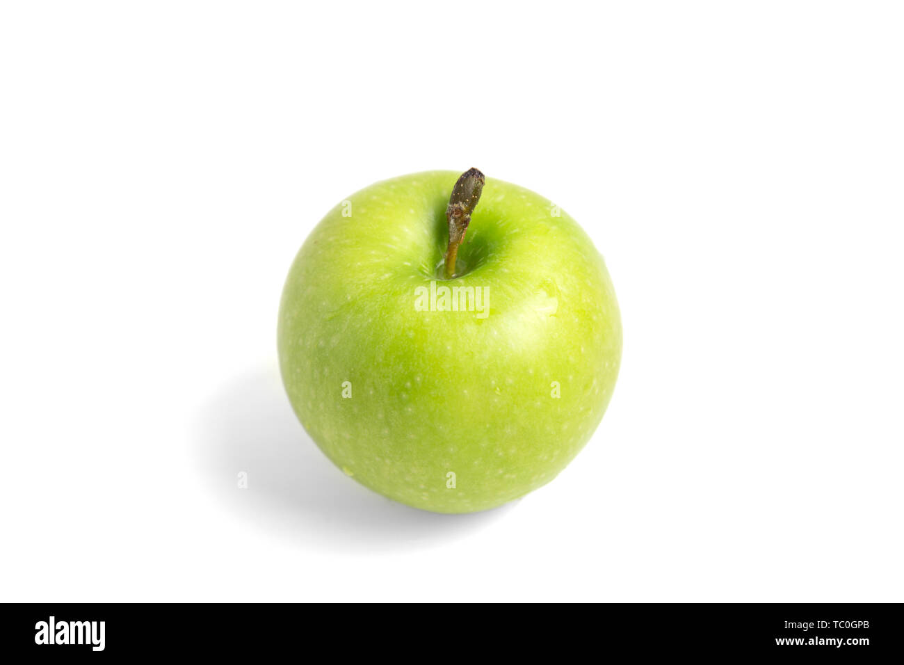 Green apple isolated on white background Stock Photo - Alamy