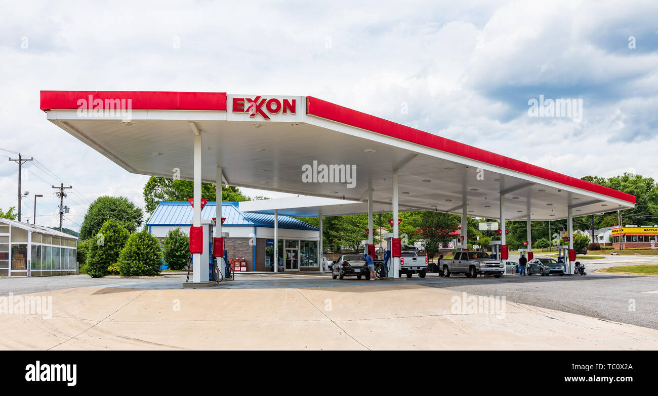 MARION, NC, USA-5/31/19:  An Exxon gas station covered by awning. Stock Photo